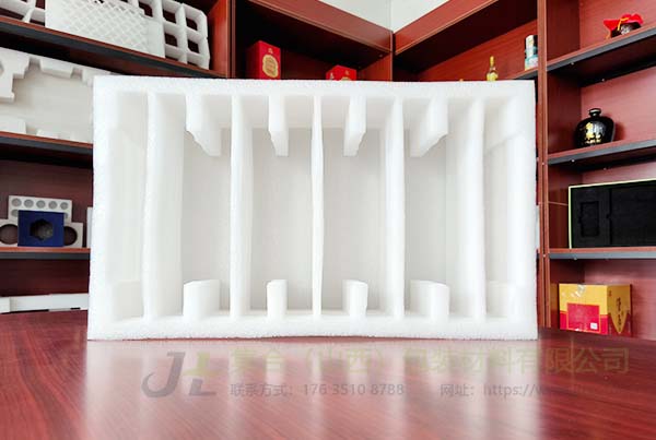 供應(yīng)長治珍珠棉集合包裝支持定制光伏產(chǎn)品珍珠棉盒新能源包裝