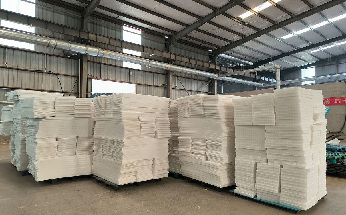 白色EPE珍珠棉, 高密度珍珠棉, 珍珠棉板材, 珍珠棉酒托, 珍珠棉果托, 珍珠棉托盤(pán), 供應(yīng)沁水珍珠棉EPE