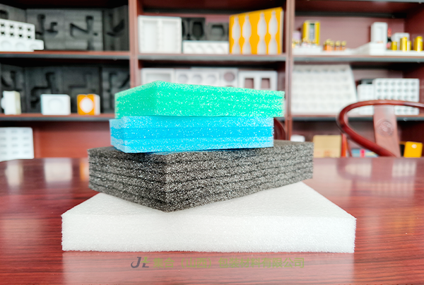 壽陽珍珠棉板材-山西珍珠棉廠專業(yè)生產(chǎn)高密度珍珠棉板材、黑色珍珠棉板材、白色珍珠棉板材直產(chǎn)直售