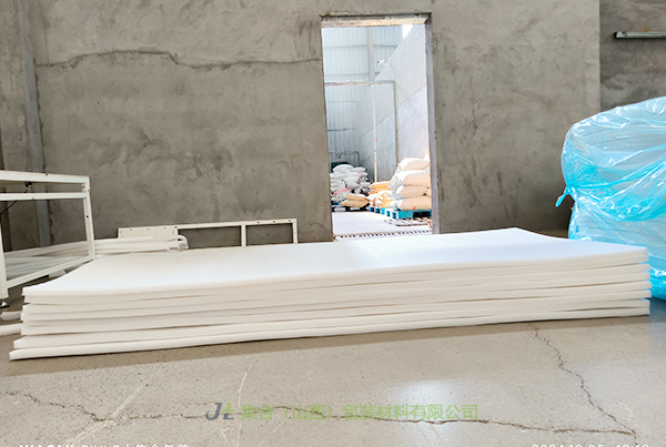 清徐珍珠棉板-珍珠棉廠家專業(yè)生產(chǎn)珍珠棉板、珍珠棉板材、高密度珍珠棉板材可靠好品質(zhì)