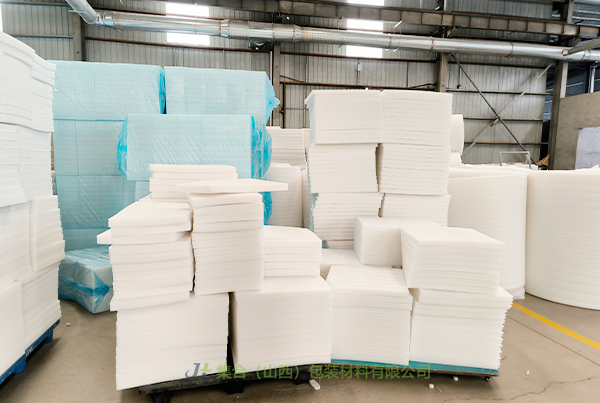 呼市珍珠棉板材-集合包裝專業(yè)生產(chǎn)珍珠棉板、黑色珍珠棉板材、白色珍珠棉板材真材實(shí)料