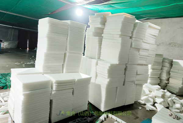 珍珠棉板材廠家-太原珍珠棉廠家專業(yè)生產(chǎn)珍珠棉板材、黑色珍珠棉板材、白色珍珠棉板材實(shí)惠好選擇