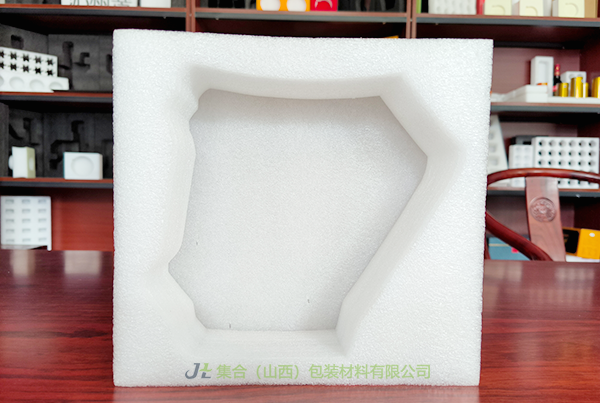 石樓珍珠棉盒-珍珠棉廠家專業(yè)生產EPE禮盒內襯、EPE珍珠棉盒、EPE珍珠棉禮盒內襯優(yōu)質實惠