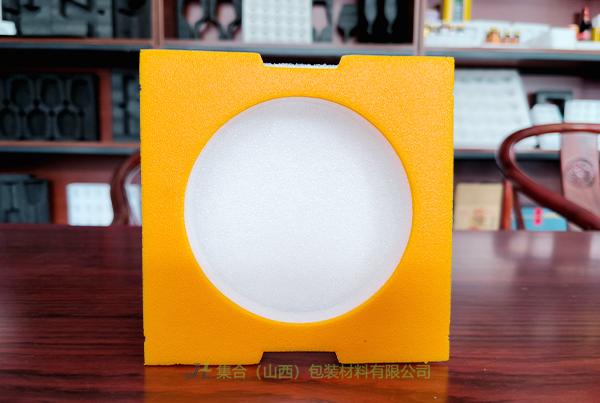 古縣珍珠棉盒-珍珠棉源頭生產(chǎn)廠家專業(yè)生產(chǎn)珍珠棉禮盒內(nèi)襯、EPE盒、EPE禮盒內(nèi)襯品質(zhì)無憂