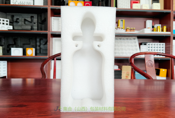 云岡珍珠棉盒-太原珍珠棉廠(chǎng)家專(zhuān)業(yè)生產(chǎn)珍珠棉盒、EPE禮盒內(nèi)襯、EPE珍珠棉禮盒內(nèi)襯質(zhì)量過(guò)硬