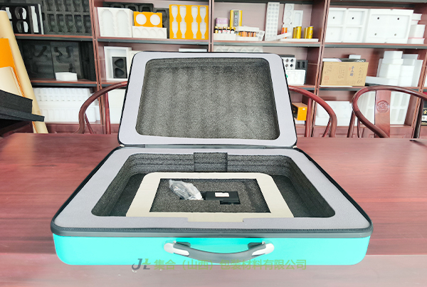 平定珍珠棉盒-太原珍珠棉廠專業(yè)生產(chǎn)珍珠棉盒、EPE珍珠棉盒、EPE珍珠棉禮盒內(nèi)襯可靠品質(zhì)佳