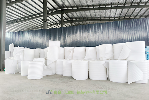 供應(yīng)臨猗珍珠棉EPE-集合包裝專業(yè)生產(chǎn)EPE內(nèi)襯、EPE珍珠棉果托、EPE卷棉直產(chǎn)直售