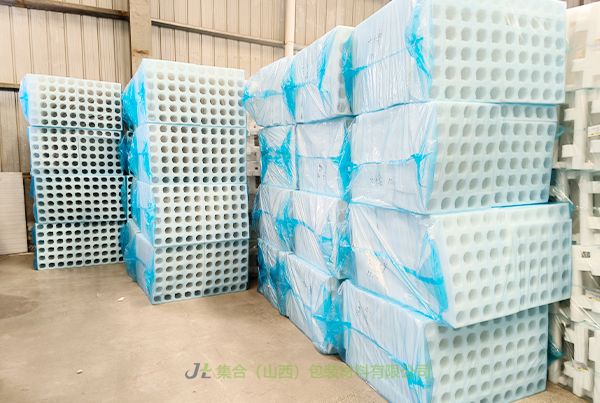 黎城珍珠棉托盤(pán)-珍珠棉源頭生產(chǎn)廠(chǎng)家專(zhuān)業(yè)生產(chǎn)珍珠棉果托、珍珠棉雞蛋托、EPE托盤(pán)工廠(chǎng)直出貨