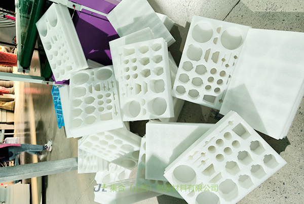 珍珠棉托盤, 珍珠棉支架, 珍珠棉內(nèi)襯, 珍珠棉盒, 珍珠棉水果托, 珍珠棉果托, 沁縣哪里定做EPE珍珠棉包裝