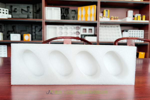 XPE復(fù)合EPE內(nèi)襯, 珍珠棉板材, 黑色EPE板材, XPE復(fù)合EPE珍珠棉板材, IXPE復(fù)合珍珠棉內(nèi)襯, IXPE復(fù)合EPE珍珠棉板材, 平定哪里定做珍珠棉