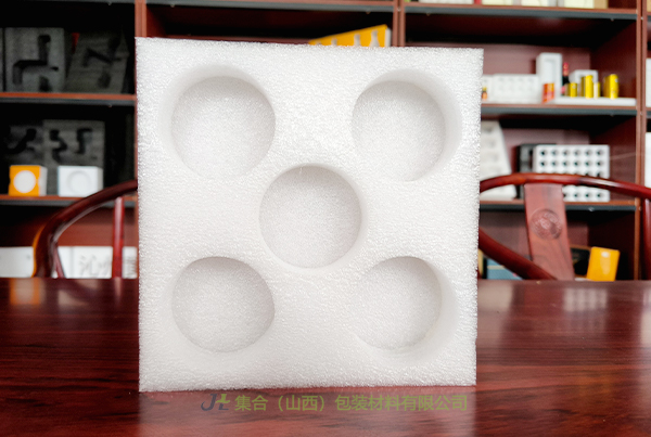 高密度EPE珍珠棉, EPE珍珠棉支架, EVA復(fù)合EPE內(nèi)襯, 珍珠棉果托, IXPE復(fù)合珍珠棉板材, 珍珠棉雞蛋托, 永濟定做珍珠棉