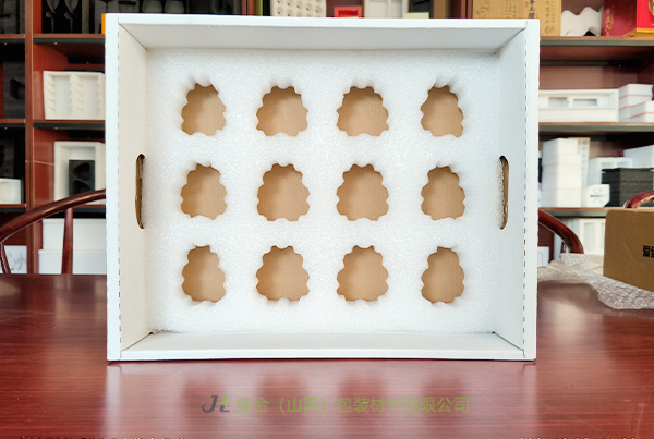 柳林珍珠棉內(nèi)包裝-山西珍珠棉廠專業(yè)生產(chǎn)珍珠棉內(nèi)襯、貼絨布珍珠棉內(nèi)襯、貼卡紙珍珠棉內(nèi)襯實惠好選擇